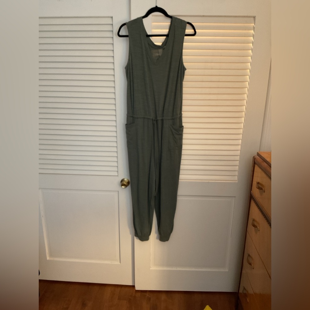 Zuda Olive Green Sleeveless Jumpsuit Large Jogger Lounge Pockets